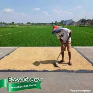 Terpal Hamparan Easy Grow Size 3,5 x 4 Meter Hitam